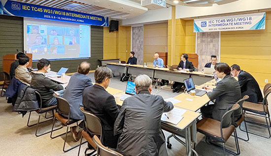 연구원은 국제전기기술위원회(IEC)와 원자력 로봇 국제표준 개발을 위한 회의를 개최했다.