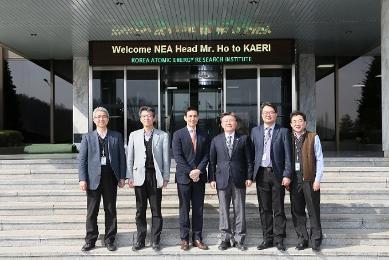 OECD/NEA Division Head Visited KAERI